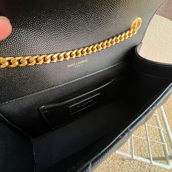 ENVELOPE SMALL BAG IN MIX MATELASSÉ GRAIN DE POUDRE EMBOSSED LEATHER
* - Picture 3 of 3